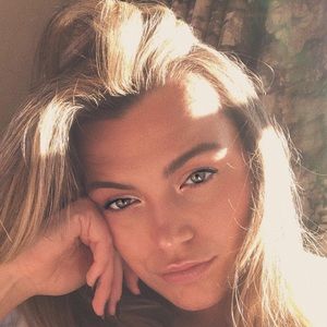 Meet your Posher, Meredith